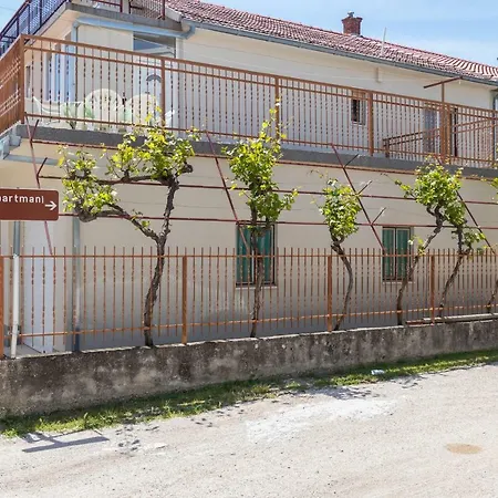 Apartament Apartmants Vlade *