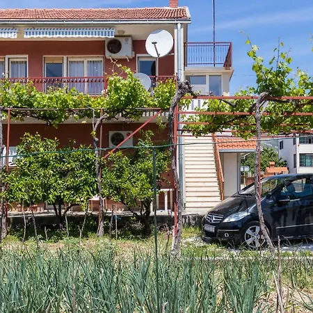 Apartmants Vlade Apartament *
