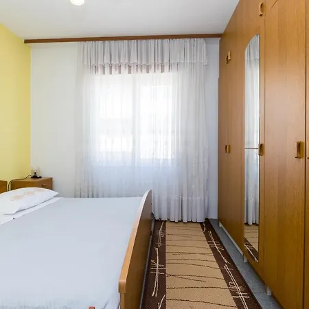 Apartmants Vlade *