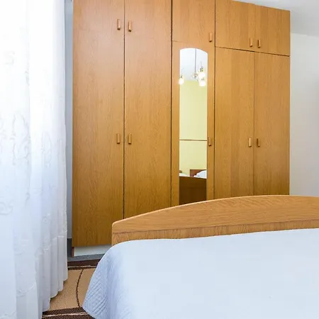 Apartmants Vlade Apartament *