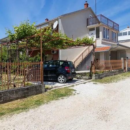 Apartmants Vlade Apartment