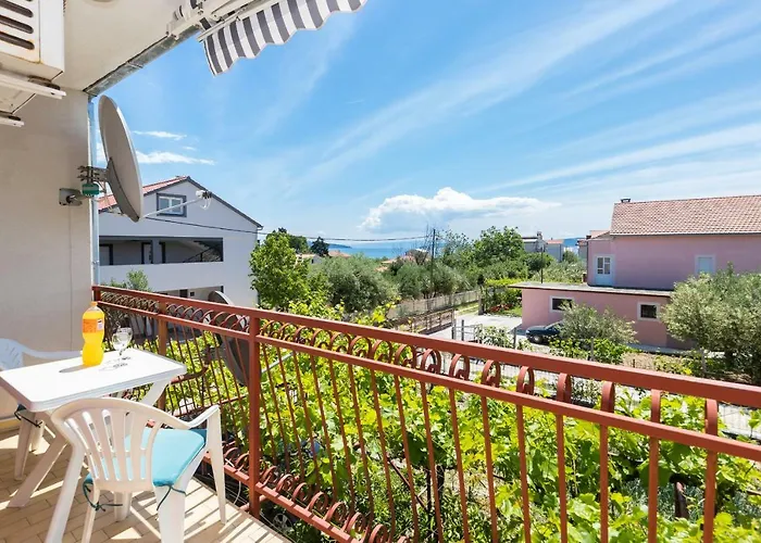 Apartmants Vlade Daire Kastela