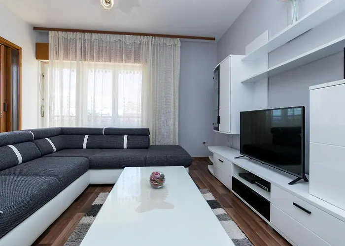 Apartmants Vlade *